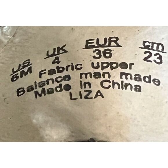 Stein Mart Distressed Leather Tote Camel Colored Tan Leopard Inside Tassel EUC - Picture 9 of 9